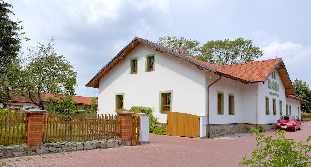 Hotel Na Statku Mirosov Mirosov  エクステリア 写真